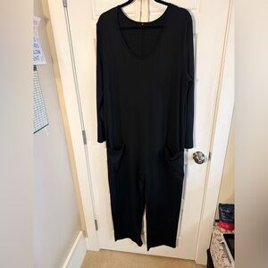 NWOT Rayon Black Long Sleeve Jumpsuit with Pockets super comfy and cute